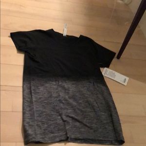 Lululemon Short Sleeve tech Crew neck